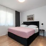 Maca & With Heated Pool Near 50m * Trogir