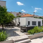 Maca & With Heated Pool Near 50m Apartment Trogir