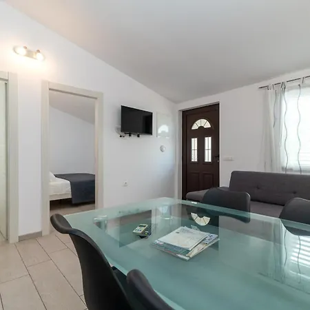 Maca & With Heated Pool Near 50m Daire *