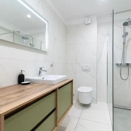 Maca & With Heated Pool Near 50m *