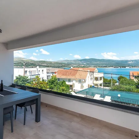 Maca & With Heated Pool Near 50m * Трогір
