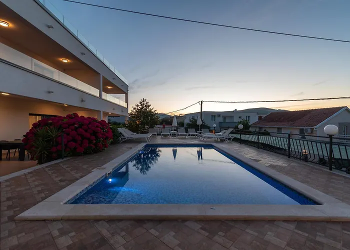 公寓 Maca & With Heated Pool Near 50m *