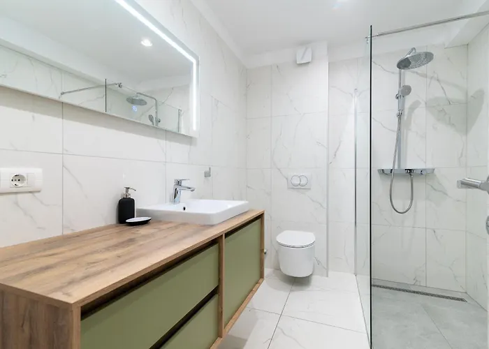 Maca & With Heated Pool Near 50m *
