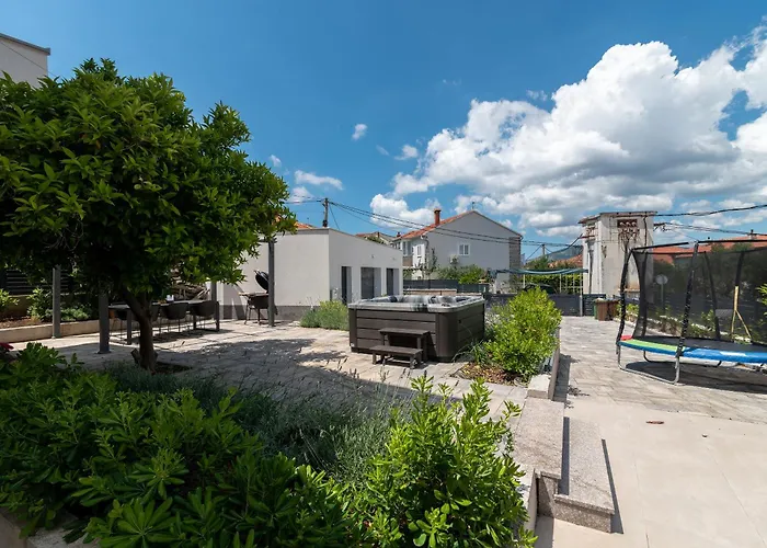 公寓 Maca & With Heated Pool Near 50m 特罗吉尔