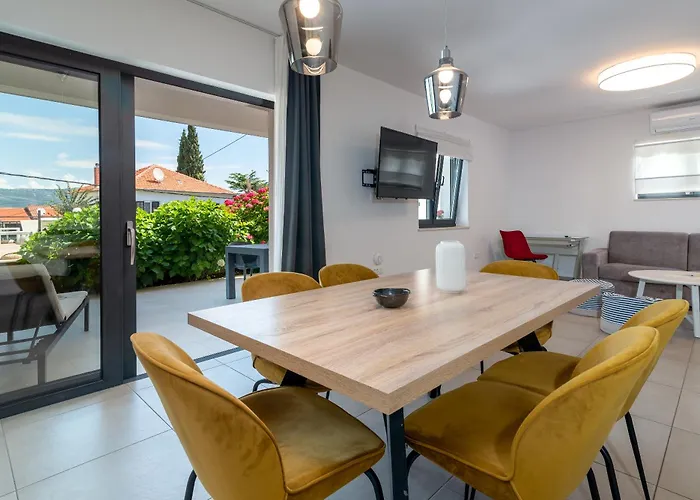 Maca & Apartment *